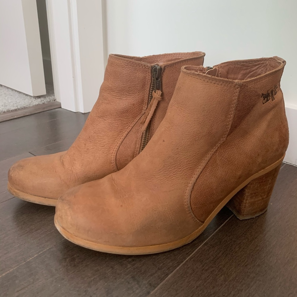 Lucky Brand Booties
